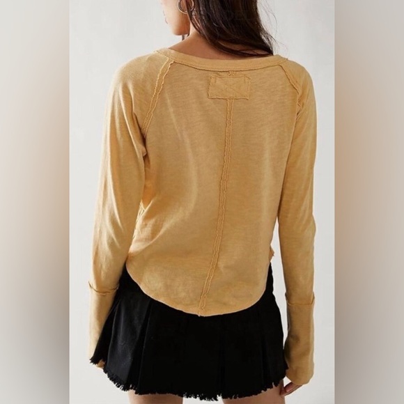 Like New Free People We The Free Hailey Deep V-Neck Long Bell Sleeve Top - Picture 4 of 5